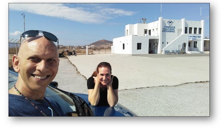 Larry and Mindy לארי ומינדי